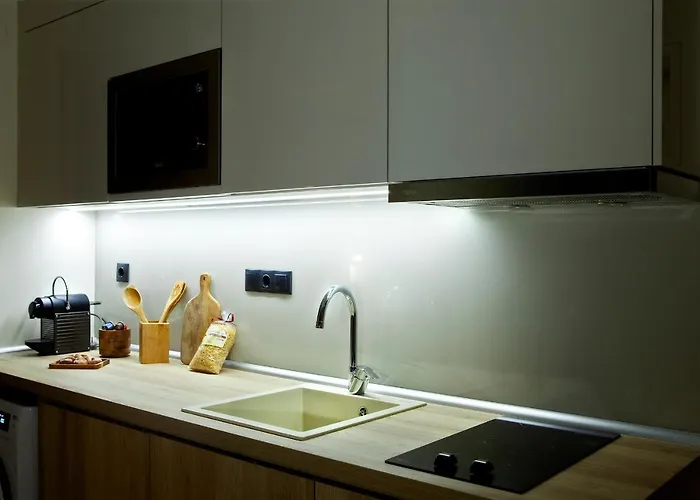Designer Close To The Center + Free Parking Apartament *