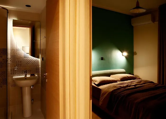 Designer Close To The Center + Free Parking * Salonic